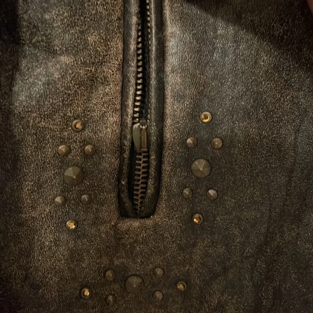 Versace XL - Picture 4 of 12